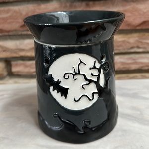 Scentsy Fright Night warmer